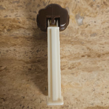 Load image into Gallery viewer, Princess Leia pez dispenser
