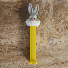 Load image into Gallery viewer, Vintage bugs bunny pez dispenser
